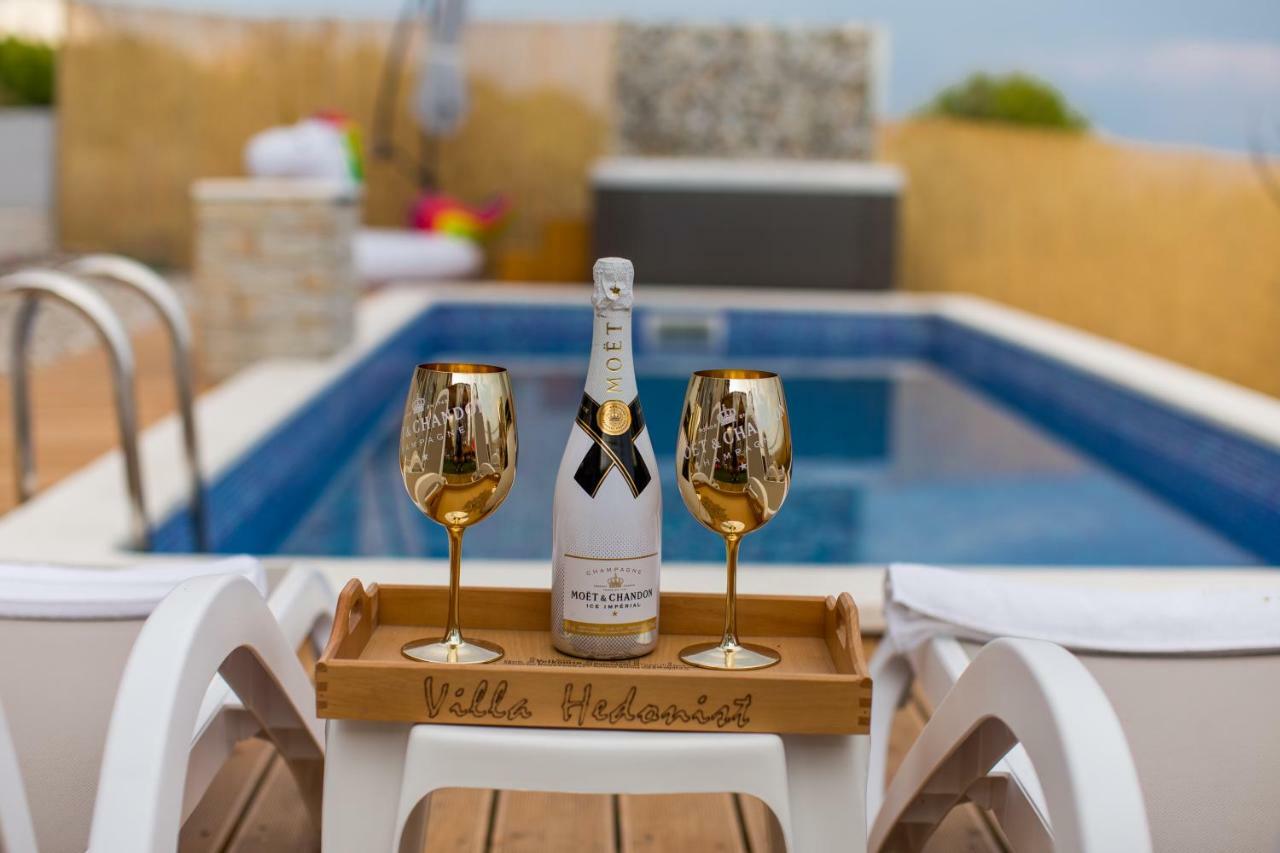Villa Hedonist Seget Vranjica Esterno foto