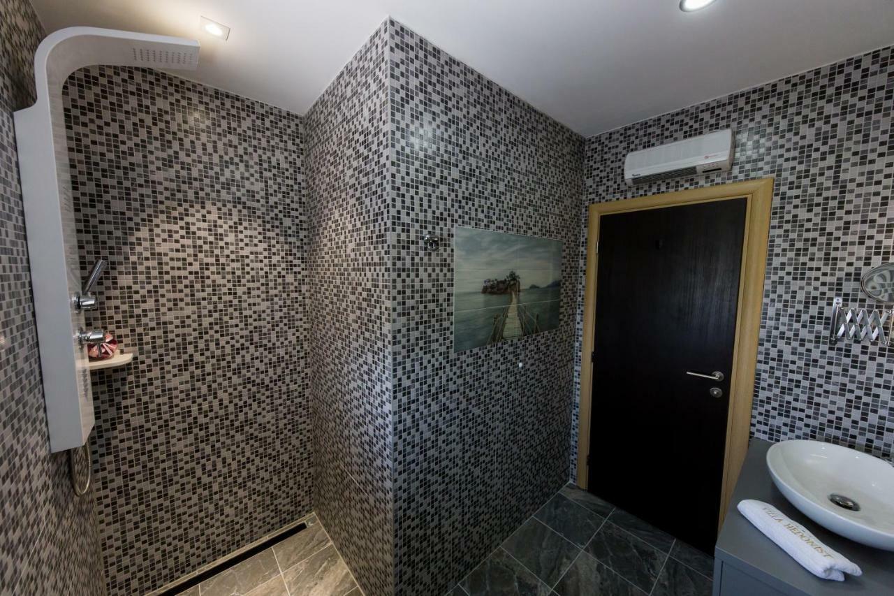 Villa Hedonist Seget Vranjica Esterno foto