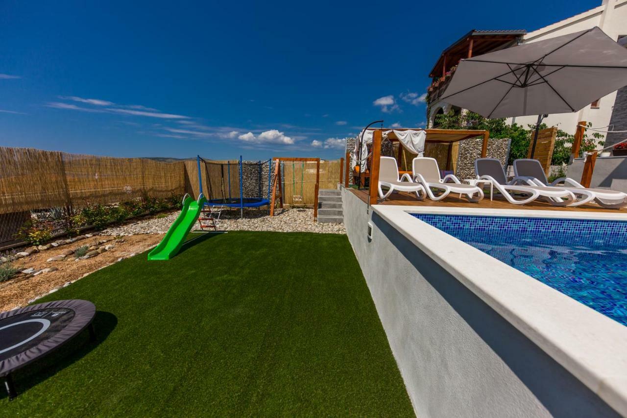 Villa Hedonist Seget Vranjica Esterno foto